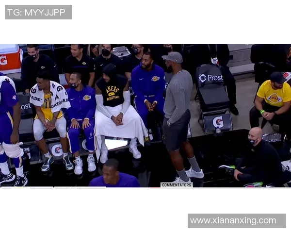 浓眉怒火中烧眼镜险飞出科内特恶犯被判一级全场气氛瞬间引爆 浓眉怒火中烧眼镜险飞出科内特恶犯被判一级全场气氛瞬间引爆